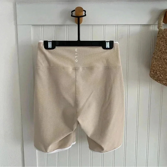 Wilo the Label Women’s Ribbed Sports Bra and Swift Short Clay Set Small - Picture 9 of 12